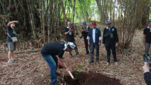 Syukuran Hari Jadi Komunitas Semut Foto(KSF) ke-12: Semarak Hajat Lembur di Hutan Bambu Udjo Ecoland