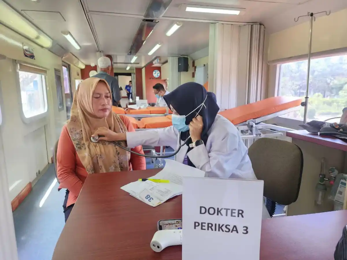 Daop 2 Bandung Hadirkan Rail Clinic di Stasiun Manonjaya Sambut HUT KAI ke-80