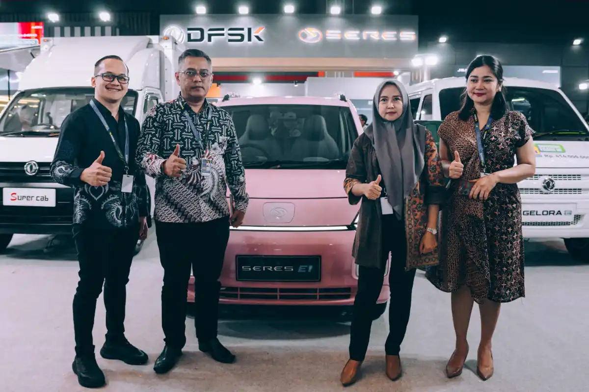 DFSK dan SERES Perkuat Komitmen Mobilitas di Jawa Barat lewat GIIAS Bandung 2025