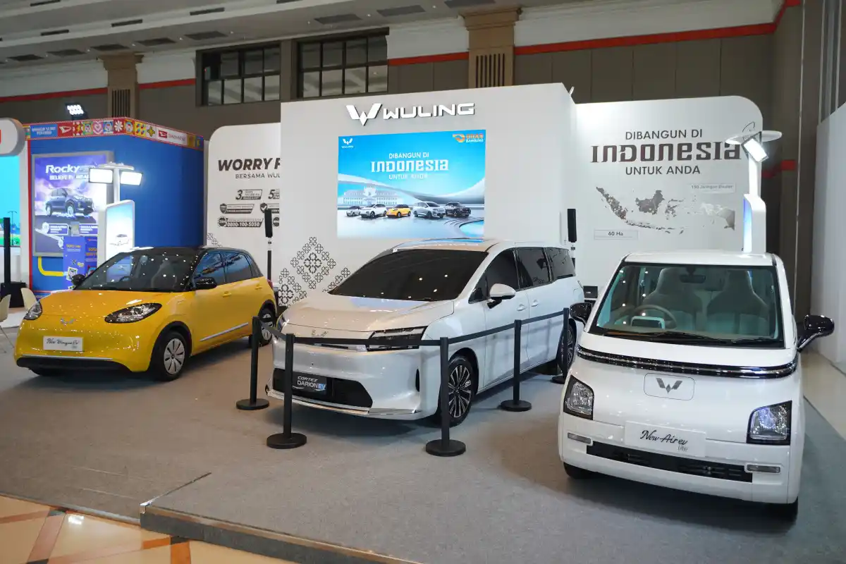 Wuling Luncurkan New BinguoEV dan Menampilkan Darion di Ajang GIIAS Bandung 2025