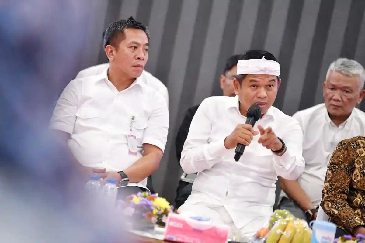 Gubernur Jawa Barat Dedi Mulyadi