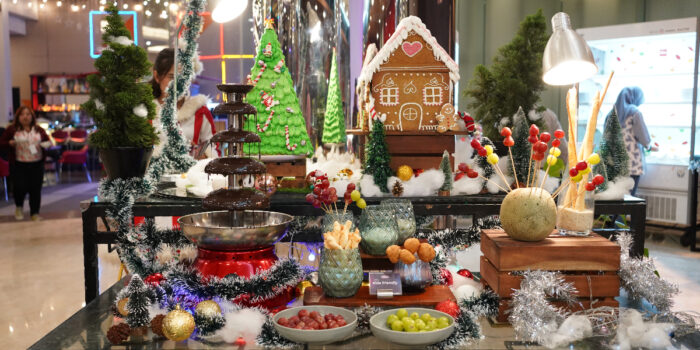 Dua Momen, Satu Perayaan Besar: Groovy Christmas Feast dan Midnight Disco Groove di ibis Bandung Trans Studio