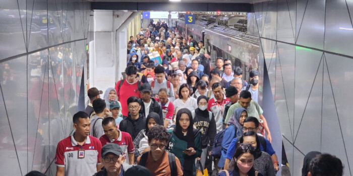 Libur Akhir Tahun, Jumlah Penumpang KA Jarak Jauh di Daop 2 Bandung Tembus 48 Ribu Orang