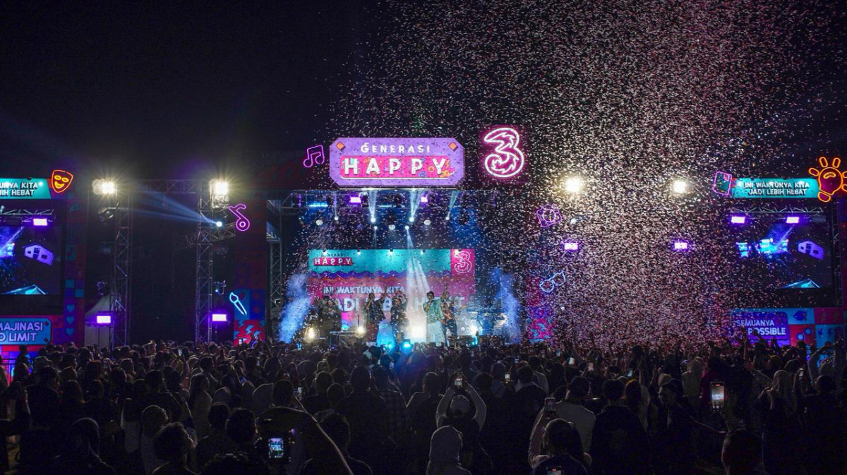Tri Hadirkan Generasi Happy di Bandung, Dorong Pemanfaatan AI dan Peningkatan Literasi Digital Generasi Muda Setempat