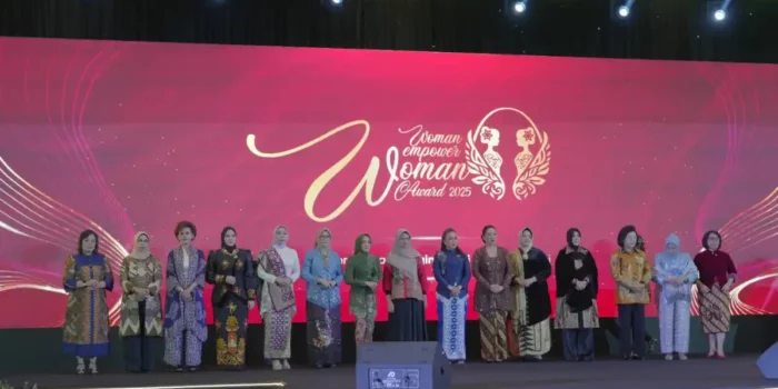 Direktur Pemasaran Bio Farma Sabet Women Empower Women Awards 2025, Bukti Kepemimpinan Perempuan di Industri Kesehatan