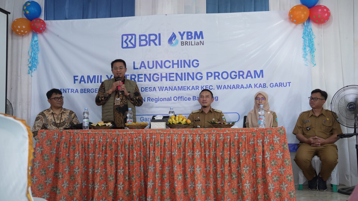 YBM BRILiaN Luncurkan Program Family Strengthening di Desa Wanamekar, Garut