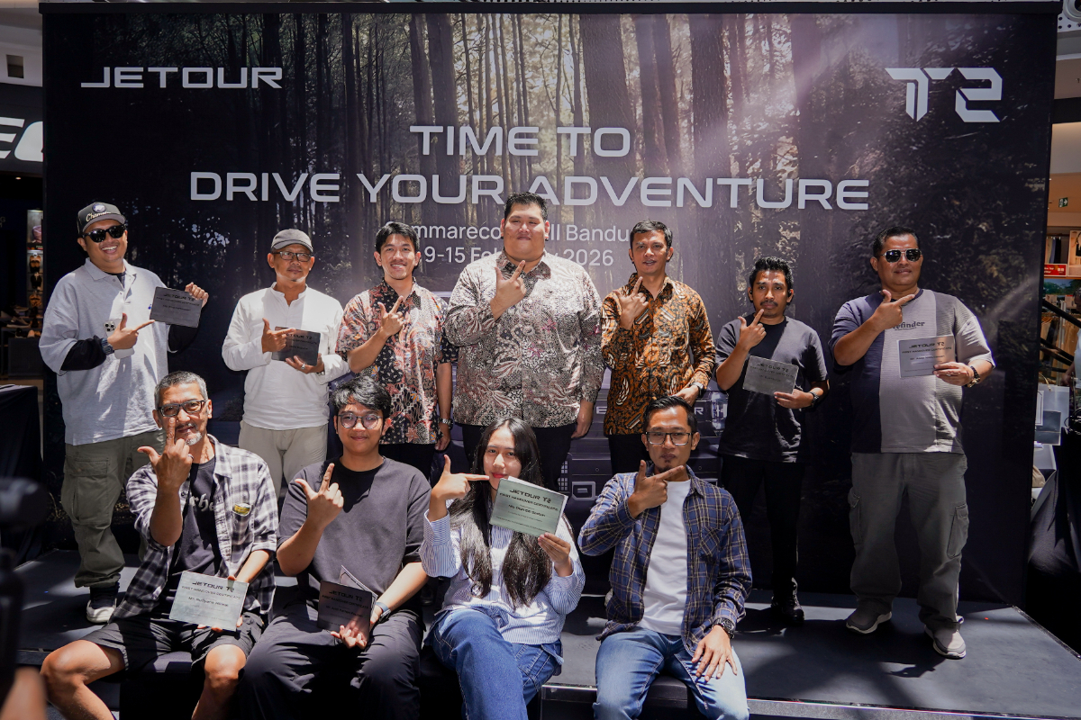 Perluas Distribusi Nasional, JETOUR Resmi Serahkan JETOUR T2 Perdana di Bandung