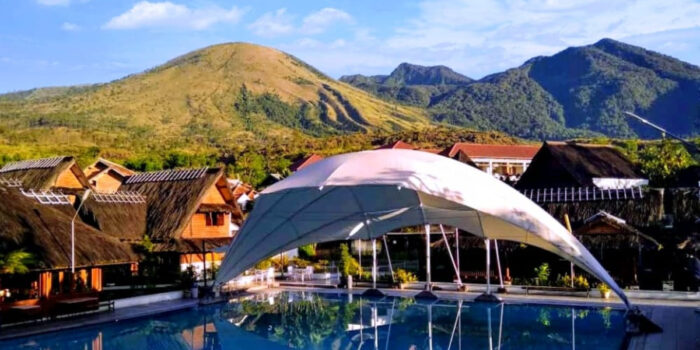 Kampung Sumber Alam Resort hadirkan promo bukber, paket Swim & Grill, hingga diskon menginap mulai Rp555 ribu termasuk sahur atau breakfast. Manfaatkan juga promo Early Bird Lebaran 2026.