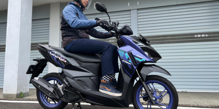 Posisi kepala hingga kaki saat naik motor memengaruhi keamanan. Simak tips postur berkendara yang benar berikut ini.