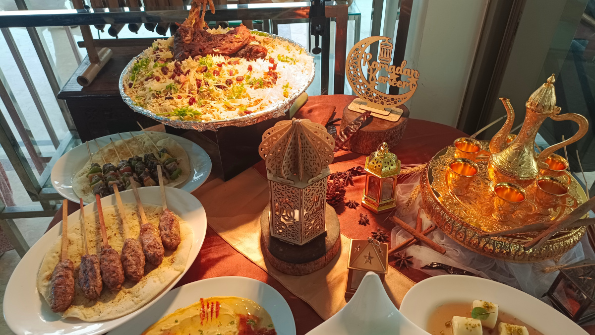 Art Deco Hotel Bandung Hadirkan Program Iftar 2026 Bertema 'Middle Eastern Flavors Meet the Skyline'