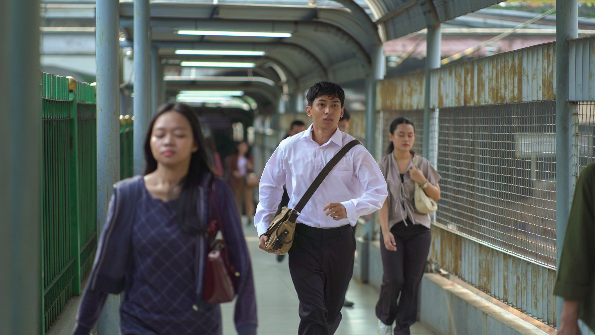 Naya Anindita mengungkap peran Ardit Erwandha dan Reza Chandika dalam memilih lagu “Gemilang” Perunggu sebagai OST film Tunggu Aku Sukses Nanti.