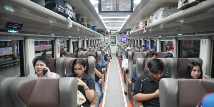 Dua Hari Posko Angkutan Lebaran 2026, KAI Daop 2 Bandung Layani Lebih dari 60 Ribu Pelanggan