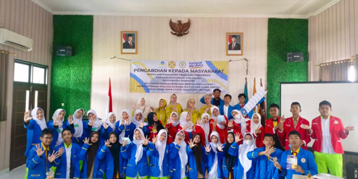 Dosen Fakultas Komunikasi dan Desain (FKD) Universitas Pamulang Gelar Pengabdian kepada Masyarakat di SMKN 5 Tangerang Selatan
