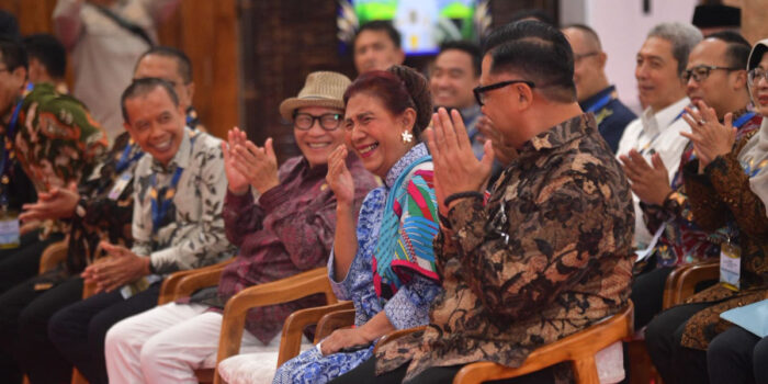 Mantan Menteri Kelautan dan Perikanan Susi Pudjiastuti Direkomendasikan di RUPST bjb 2025, KDM Targetkan Kinerja Lebih Baik