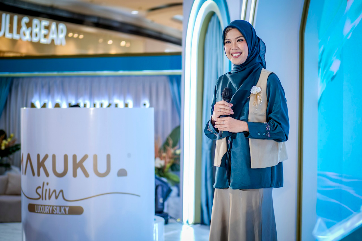 Titi Nurmalasari selaku Head of Communications Lucky Mom Indonesia 