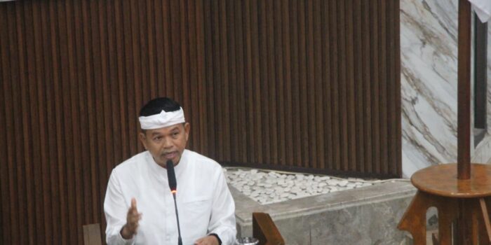 KDM: Bayar Pajak Kendaraan Bermotor di Jabar Cukup STNK Tanpa KTP Pemilik Pertama