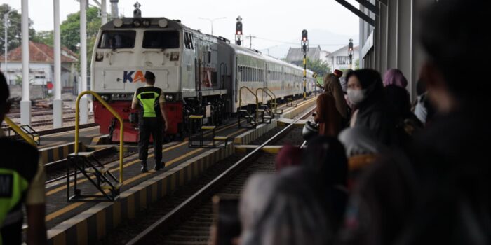7 Stasiun Tersibuk di Daop 2 Bandung Selama Angkutan Lebaran 2026, Bandung dan Kiaracondong Dominasi Pergerakan Penumpang