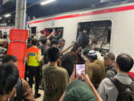 Polda Metro Jaya merilis daftar korban meninggal kecelakaan KA Bekasi Timur yang mencapai 15 orang.