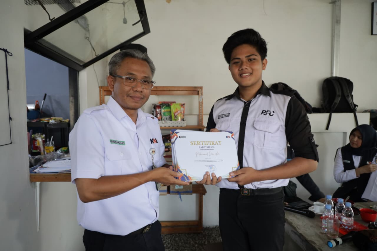 KAI Daop 2 Bandung Jalin Silaturahmi Bersama Komunitas Railfans, Perkuat Kolaborasi Untuk Tingkatkan Citra Perusahaan