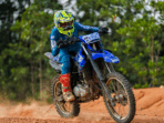 Night Race Perdana Shell BLU CRU Yamaha Enduro Challenge, Sambangi Kalimantan Barat