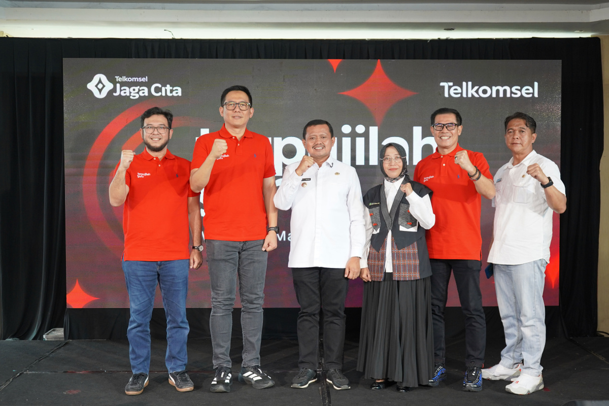 Roadshow “Terpujilah GURU” Telkomsel Digelar di Sumedang, Perkuat Kompetensi Digital Tenaga Pendidik di Era AI
