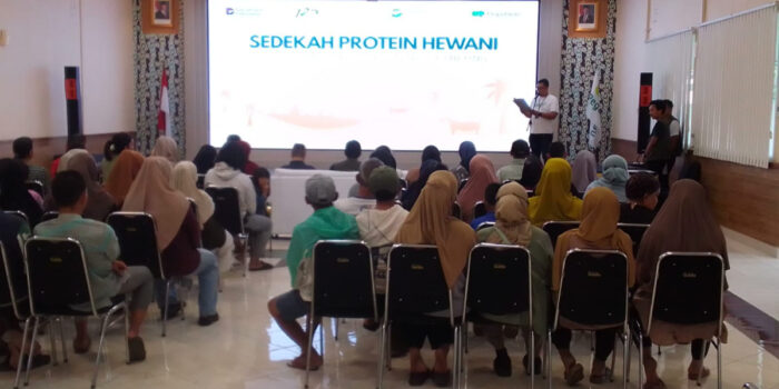 Pegadaian Kanwil X Bandung Tebar Berkah Idul Adha 2026, Salurkan 57 Kambing dan 6 Sapi