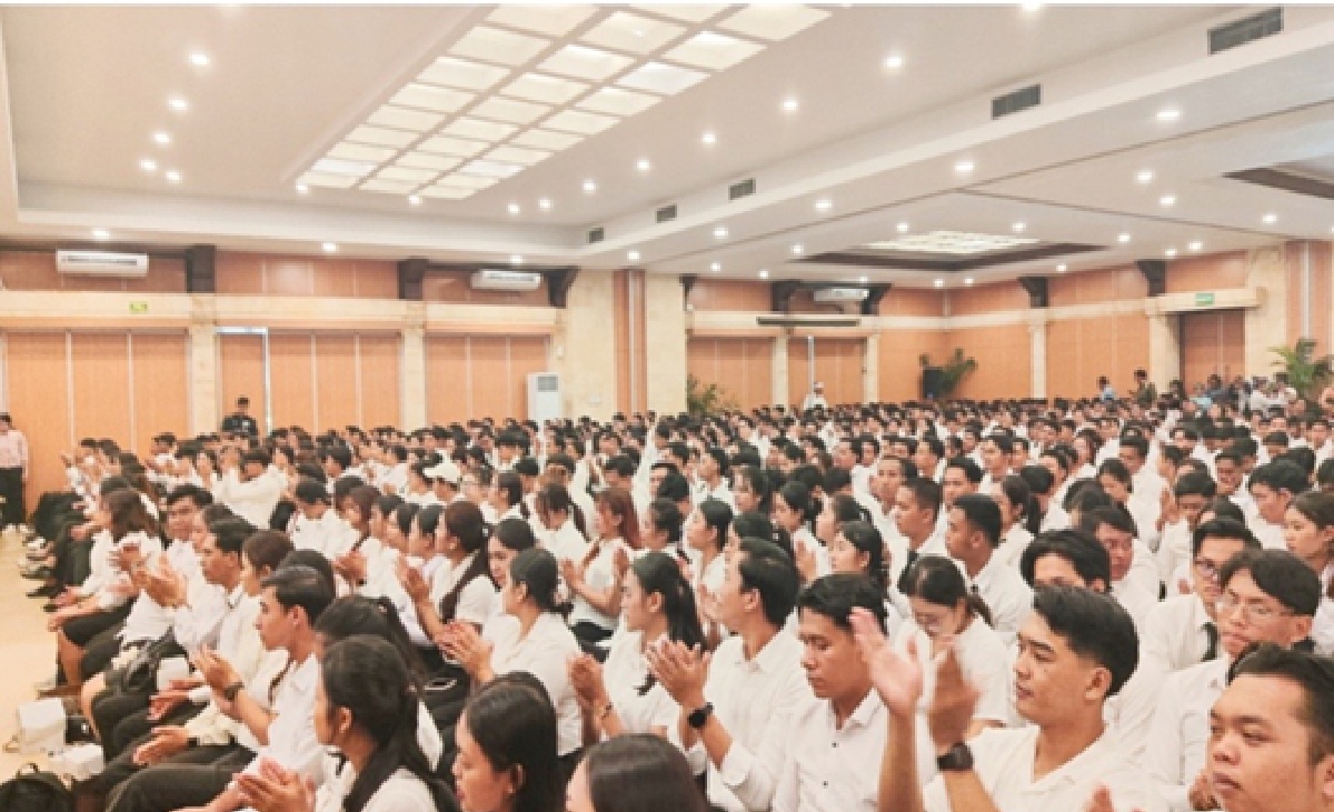 Royal Bali College.