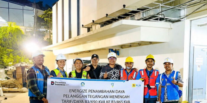 PLN UP3 Bandung Dukung Pengembangan Sektor Perhotelan melalui Penambahan Daya Listrik Padma Hotel Bandung