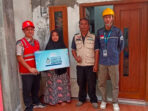 Melalui Program Light Up The Dream, PLN ULP Ujung Berung Hadirkan Harapan Baru bagi Yanti Sulyanti