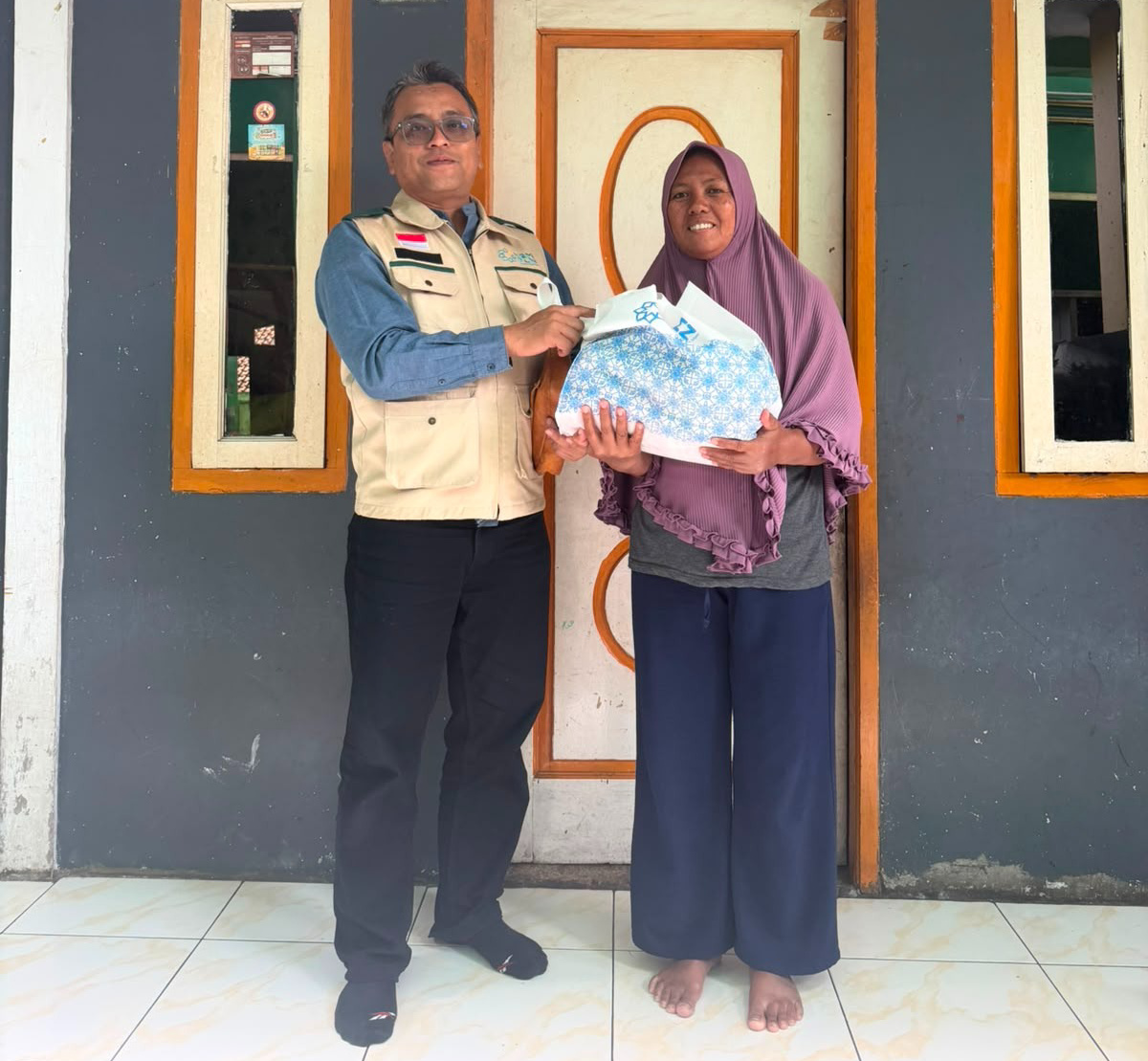 Dari Donasi Pegawai Menjadi Cahaya Harapan, PLN ULP Cijawura Wujudkan Mimpi Popon Karmilah melalui Light Up The Dream