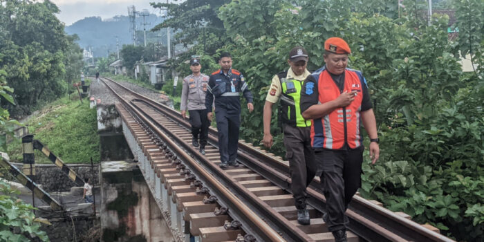 KAI Daop 2 Bandung Ajak Masyarakat Berperan Serta Jaga Keselamatan Perjalanan Kereta Api