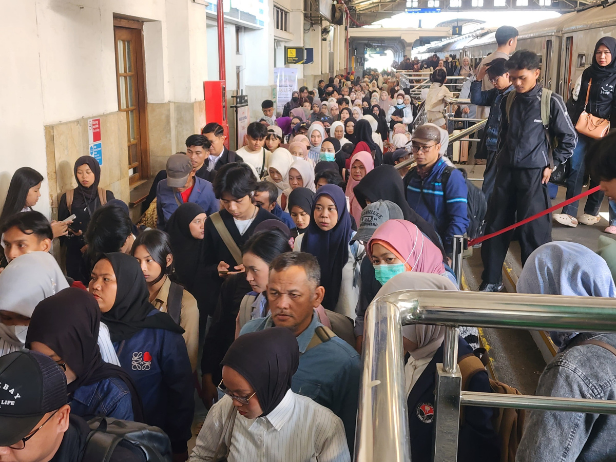 KAI Daop 2 Bandung Siap Layani Pelanggan Pada Libur Akhir Pekan Dan Tahun Baru Islam 1448 H
