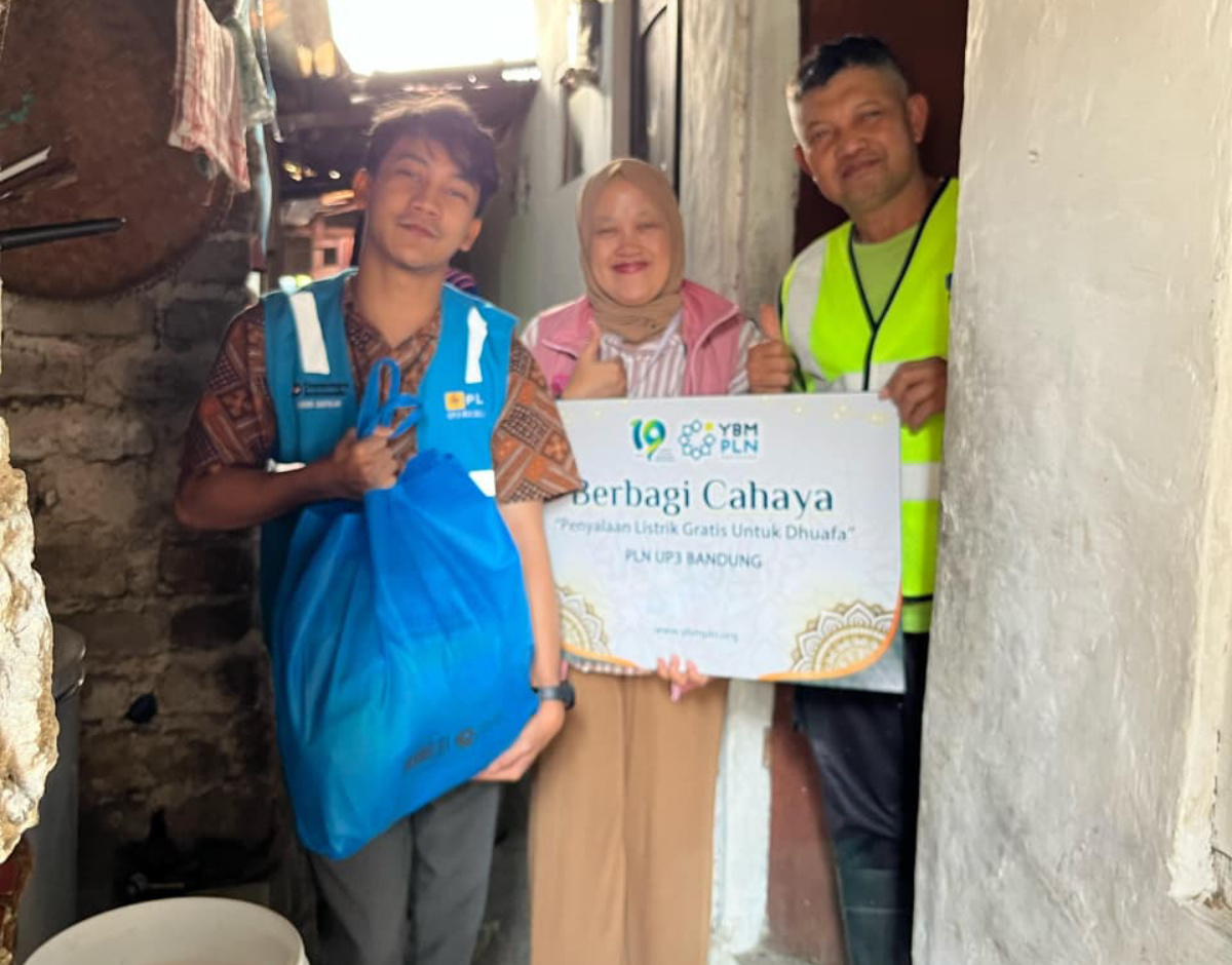 Melalui Program Light Up The Dream, PLN Prima Bandung Hadirkan Harapan Baru bagi Warga Margahayu
