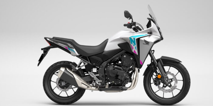 New Honda NX500 hadir membawa teknologi E-Clutch, TFT 5 inci, RoadSync, dan mesin 471cc untuk petualangan tanpa batas