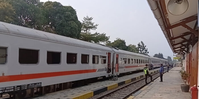 KAI Daop 2 Bandung Pastikan Perjalanan Kereta Api Aman Pasca Gempa 4,9M di Selatan Sukabumi