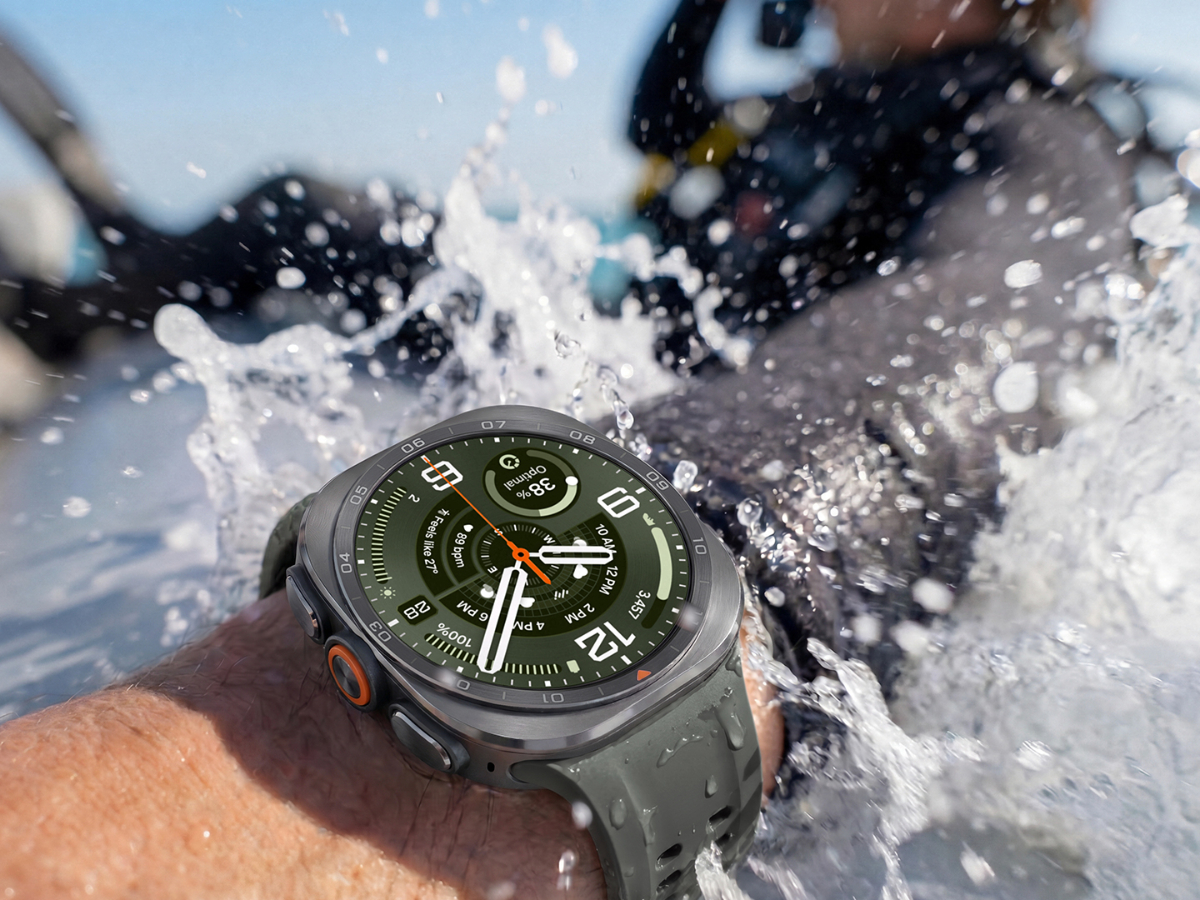 Samsung menghadirkan Galaxy Watch Ultra2 yang memadukan performa tangguh untuk aktivitas outdoor dengan insight kesehatan berbasis AI melalui Samsung Health