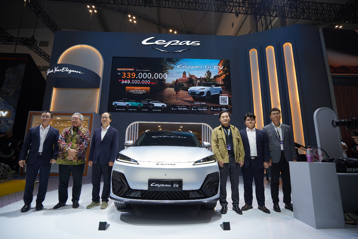 LEPAS E4 EV hadir di GIIAS 2026 dengan harga promo Rp339 juta, baterai 67 kWh, fast charging 20 menit dan ADAS lengkap