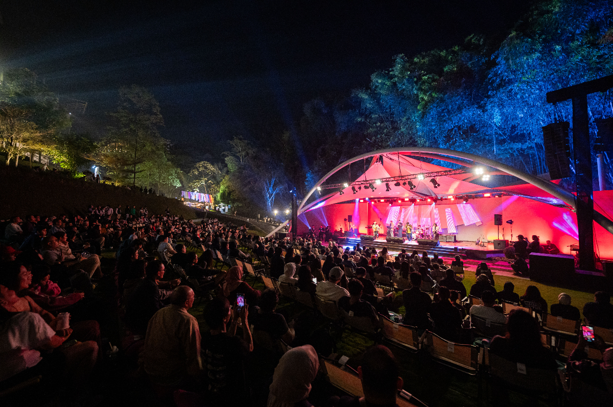 Gaia Music Festival 2026 hari kedua menghadirkan GIGI Jazz Project dan Karimata feat. Tiara Effendy dalam semangat “Music for Al
