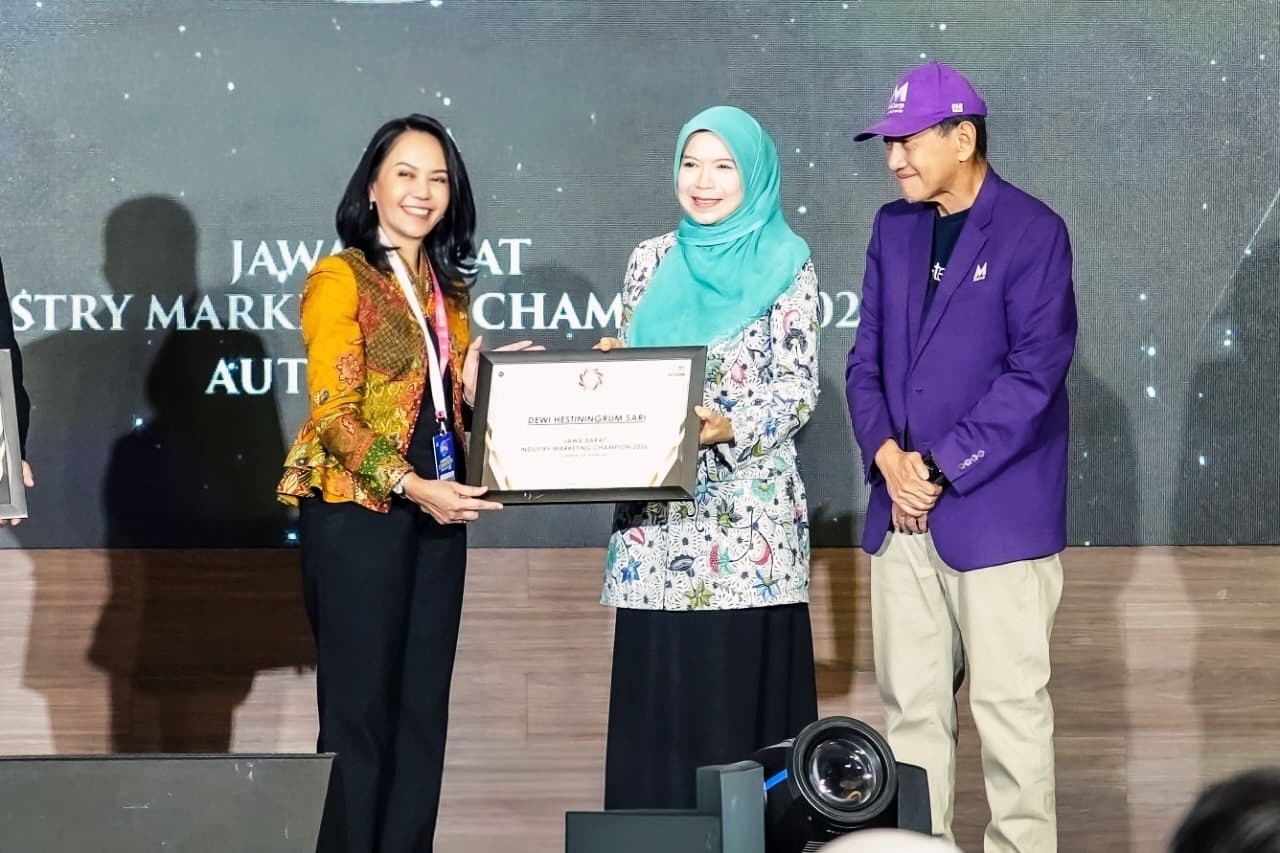 BRI Regional Office 9 Bandung Raih Penghargaan Industry Marketing Champion pada Bandung Marketing Week 2026