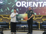Bakti Lingkungan Djarum Foundation menggandeng UNJANI melalui Green Campus Sadar Lingkungan untuk mendorong mahasiswa menjadi agen lingkungan berkelanjutan.