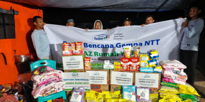 Rumah Yatim Salurkan 2.937 Bantuan untuk Sekitar 7.000 Pengungsi Bencana di NTT