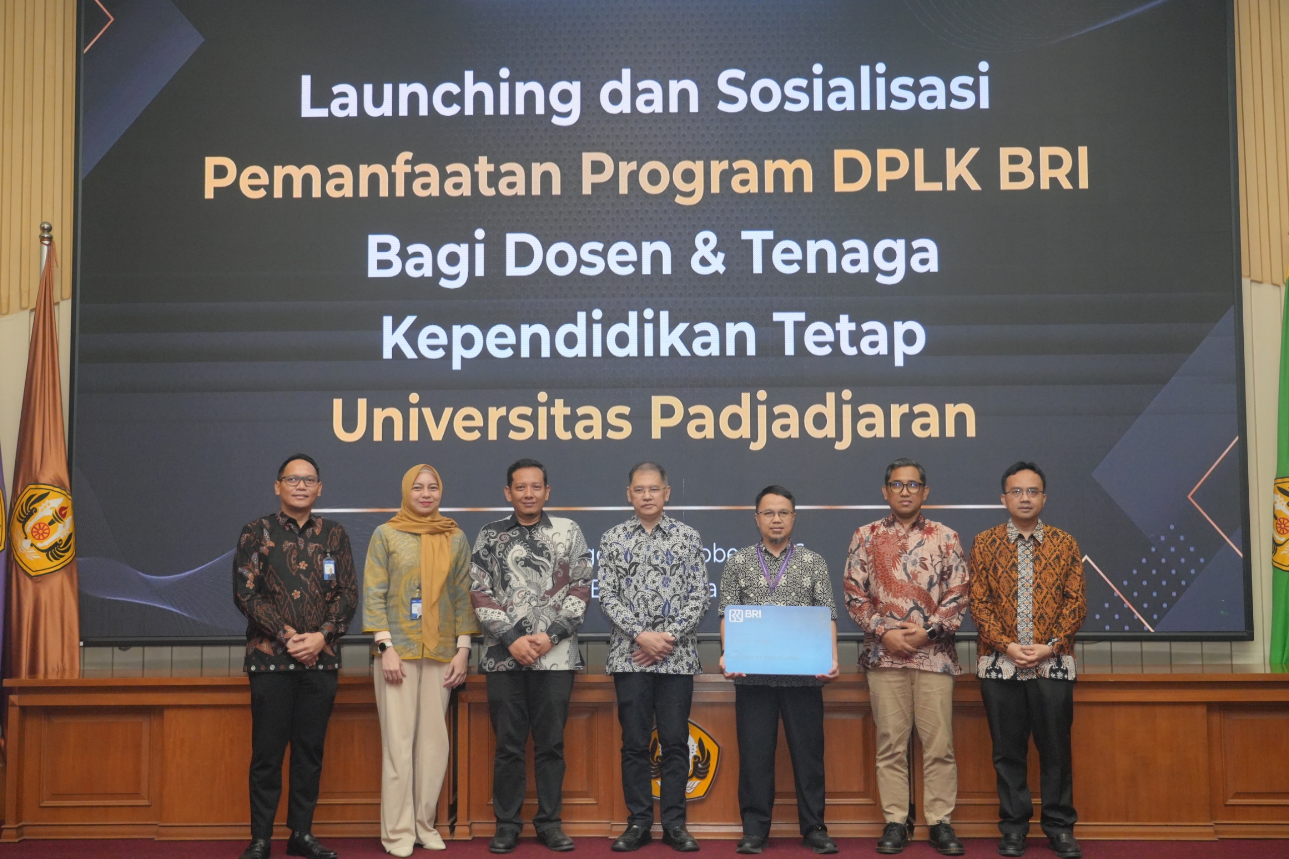 Resmikan Program DPLK BRI bagi Pegawai Unpad, Unpad dan BRI Perkuat Kolaborasi Perencanaan Keuangan Purnabakti