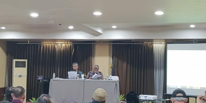 KKJB meminta 91 anggota DPR RI dari Jawa Barat menindaklanjuti polemik persyaratan pendidikan Gibran dan meminta penjelasan KPU serta Bawaslu.